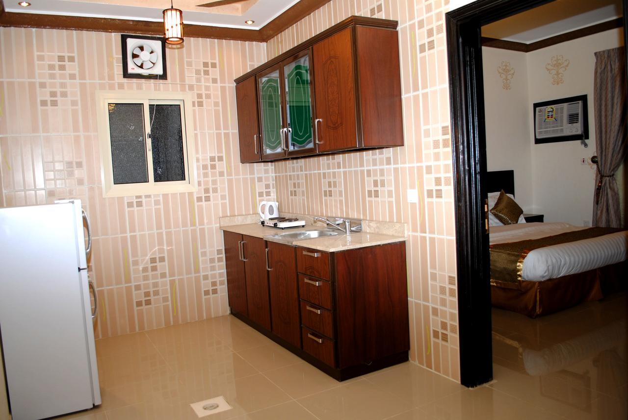 الحماد للشقق الفندقية - فرع قريش Jeddah Exterior photo