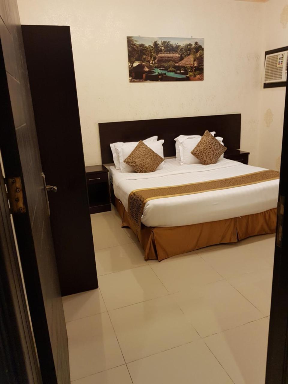 الحماد للشقق الفندقية - فرع قريش Jeddah Exterior photo